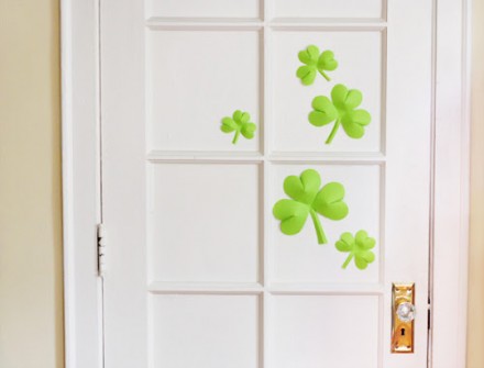 DIY-paper-shamrocks from How About Orange