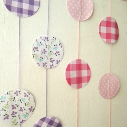 show and tell circle garland by sol da eira