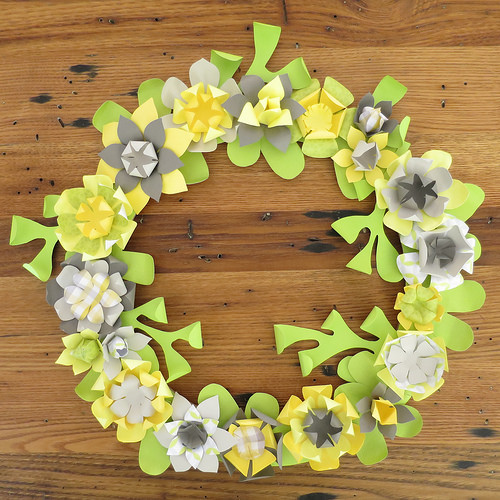 Tutorial - Paper Flower Wreath by Just Crafty Enough