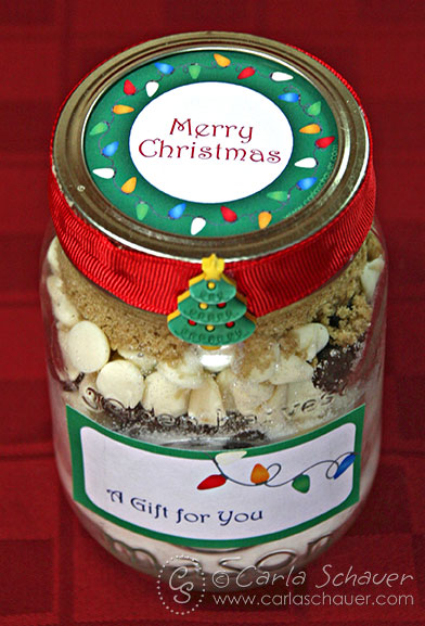 Free Printable Christmas lights canning jar labels from Carla Schauer